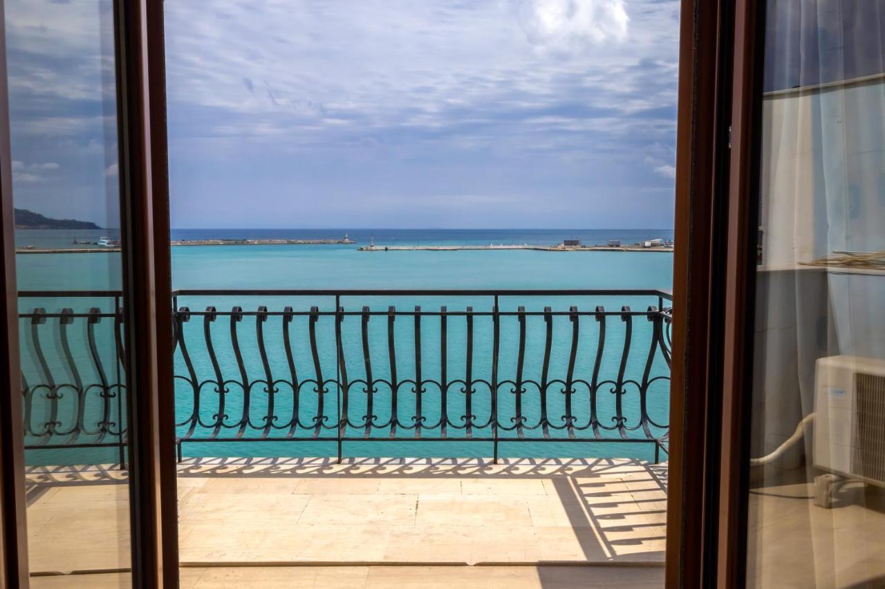 Saint Loukas Studios Zakynthos Town Luaran gambar
